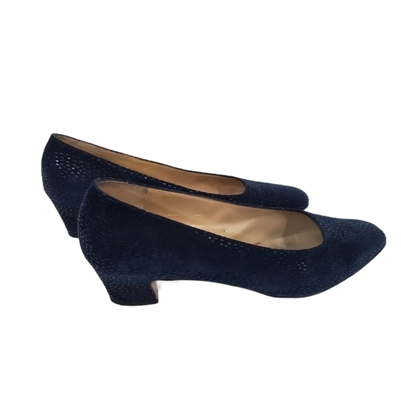 Salvatore Ferragamo Navy Blue Suede Block Heels - Picture 4 of 9